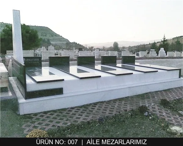Aile Mezarları — Model #7