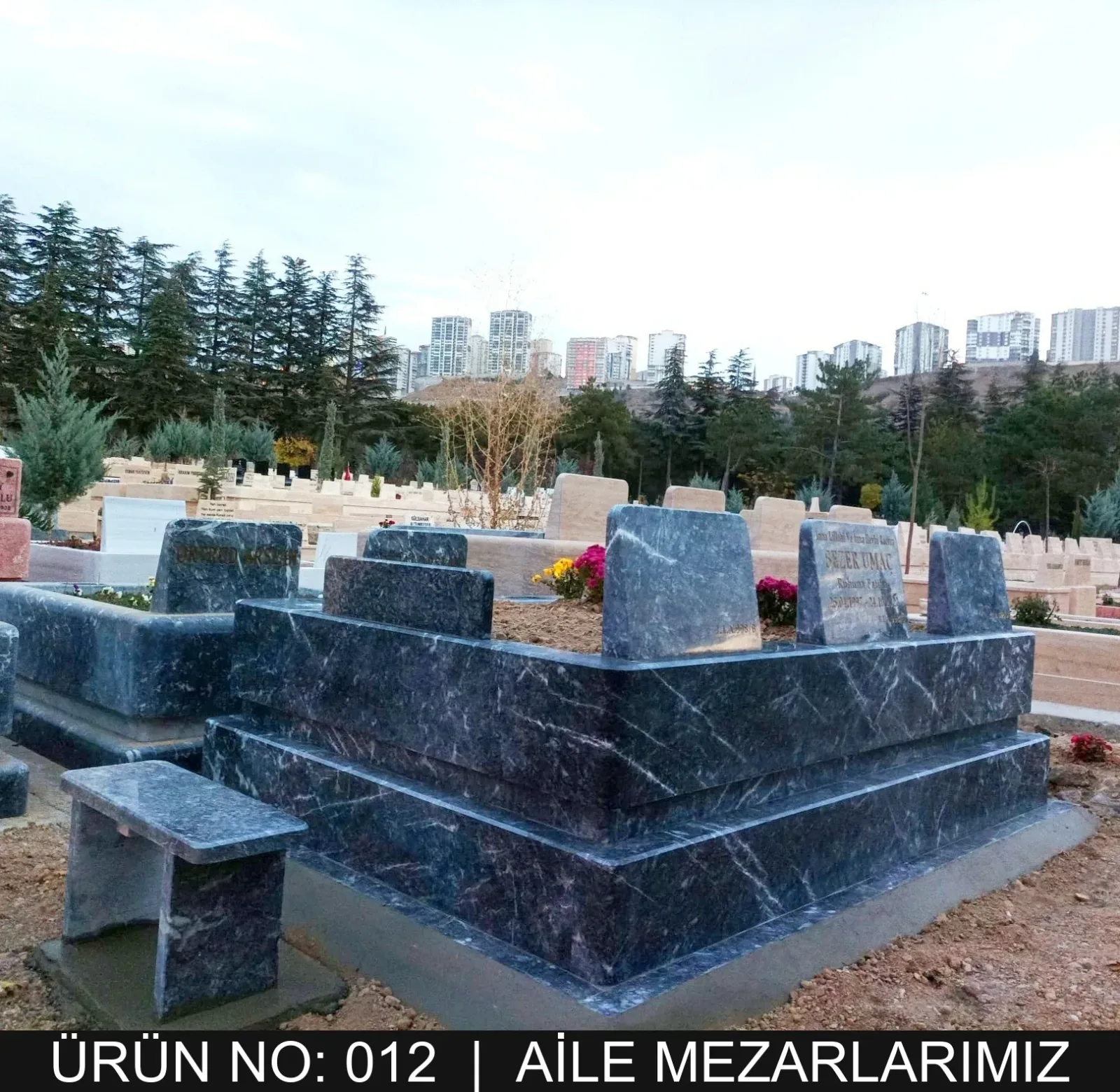 Aile Mezarları — Model #12