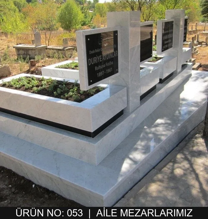Aile Mezarları — Model #53