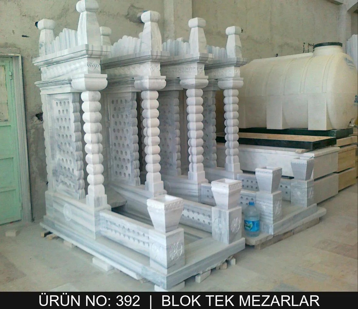 Blok Tek Kişilik Mezarlar — Model #392